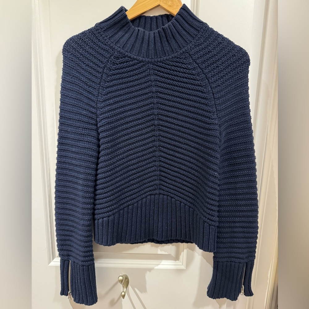 INTERMIX Pullover Sweater size P Navy Blue COTTON + SILK Zipper Sleeves Edgy